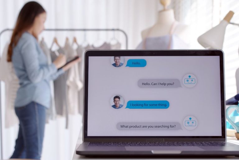 Lee más sobre el artículo Chatbots conversacionales que revolucionan la experiencia de compra
