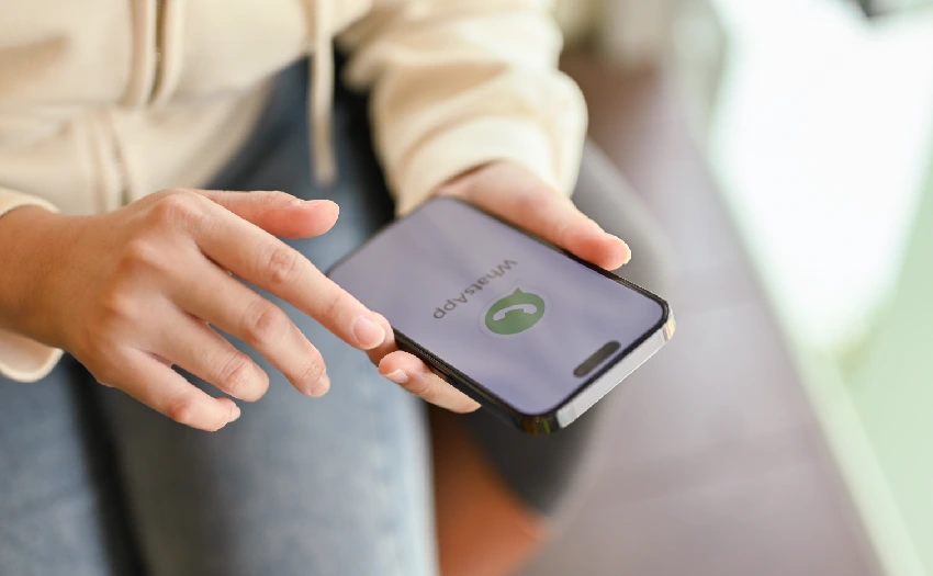 whatsapp business